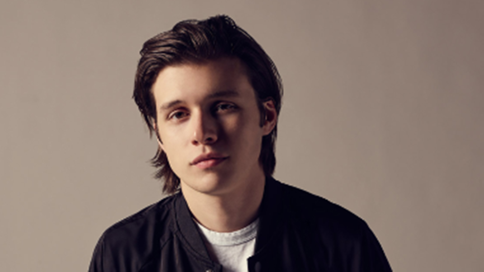 Nick Robinson cute